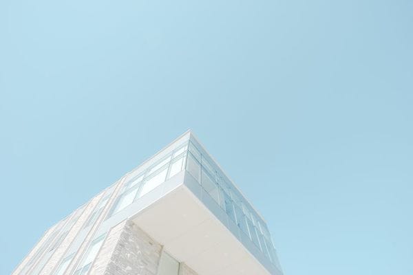 Scott Webb באתר PEXELS building